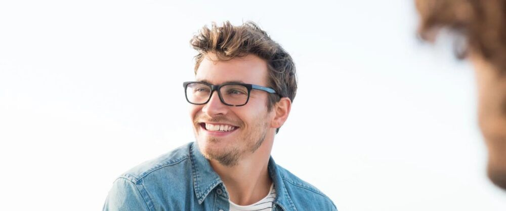 Should I get veneers or Invisalign